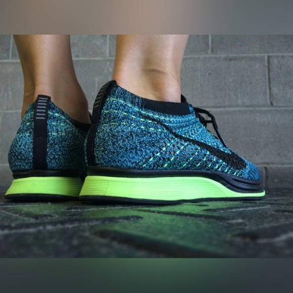 Shoes - Nike Flyknit Racer, blue gecko